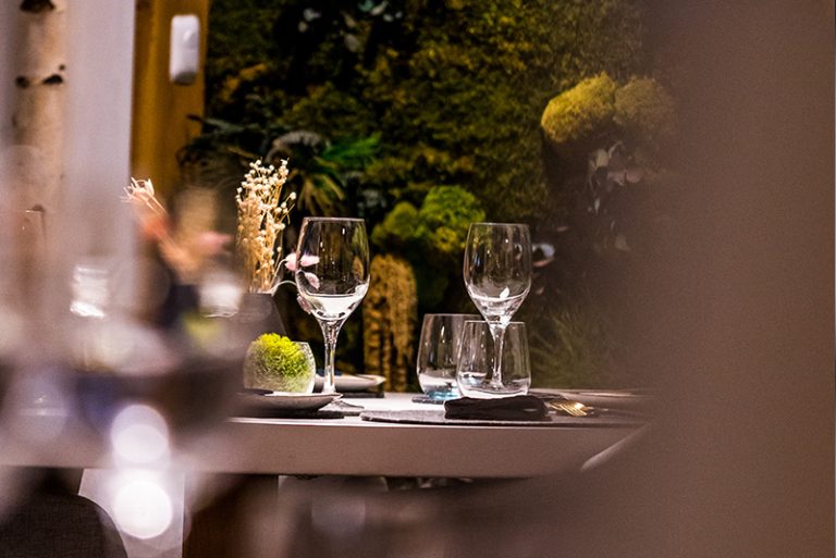 Restaurant chic à Paris : guide pour une soirée inoubliable